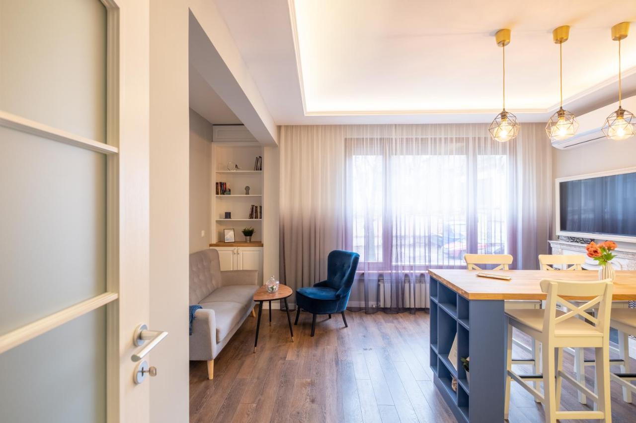 Designer & Cozy 2Bd Flat With A Parking In The City Center By Flat Mаnager Sofya Dış mekan fotoğraf