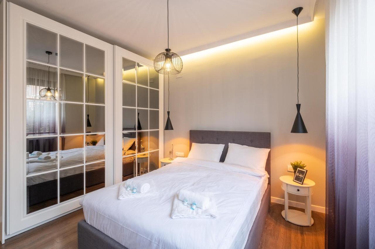 Designer & Cozy 2Bd Flat With A Parking In The City Center By Flat Mаnager Sofya Dış mekan fotoğraf