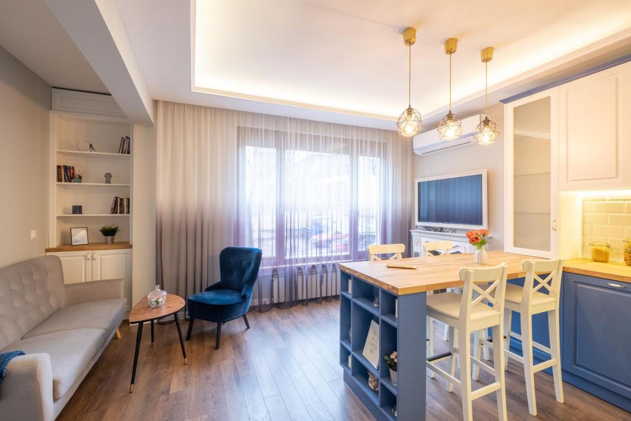 Designer & Cozy 2Bd Flat With A Parking In The City Center By Flat Mаnager Sofya Dış mekan fotoğraf